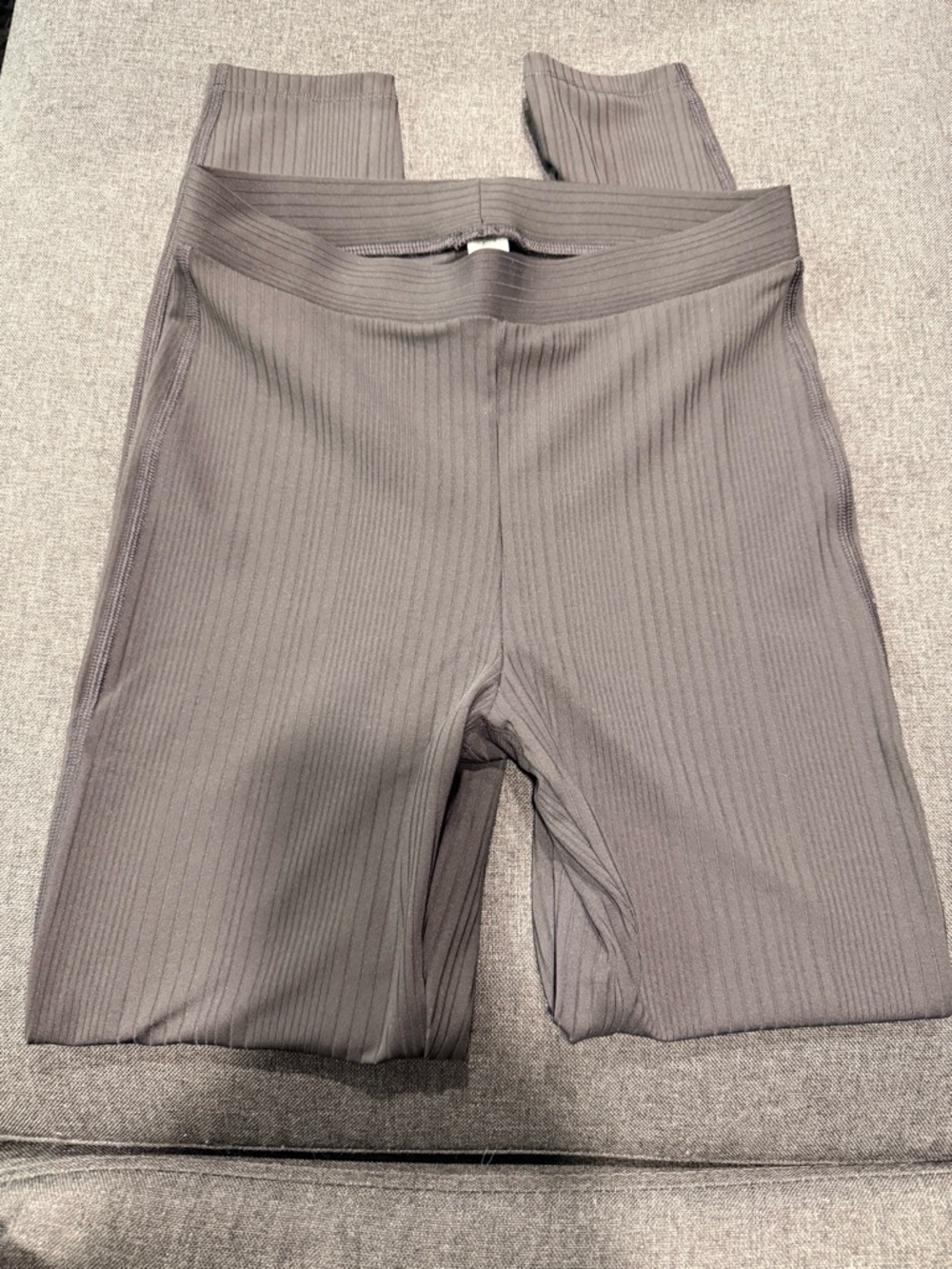 Ribbed High-Waist Leggings Alo